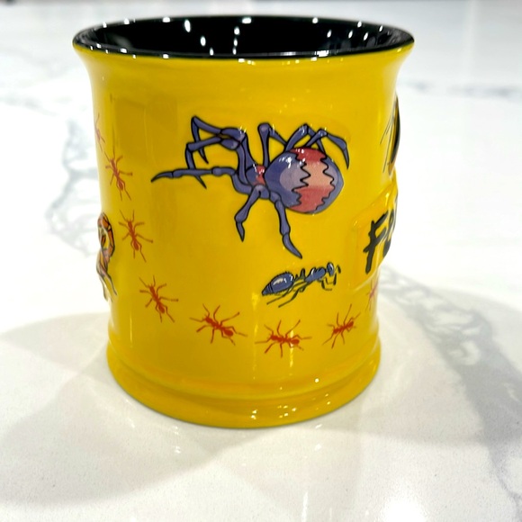 90’s Fear Factor yellow bug mug - Picture 3 of 5